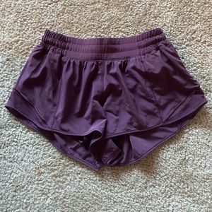 Lululemon Hotty Hot shorts